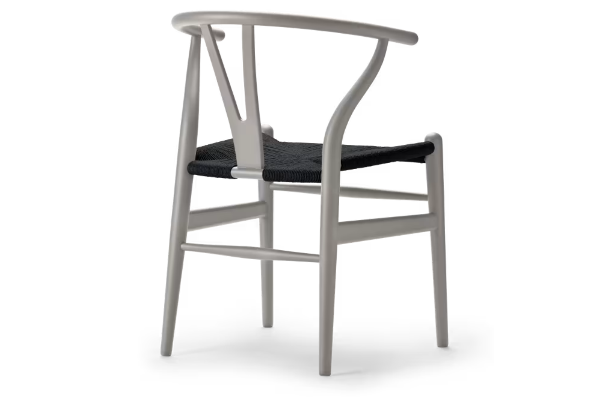 Achteraanzicht van CH24 Wishbone stoel met karakteristieke Y-rug