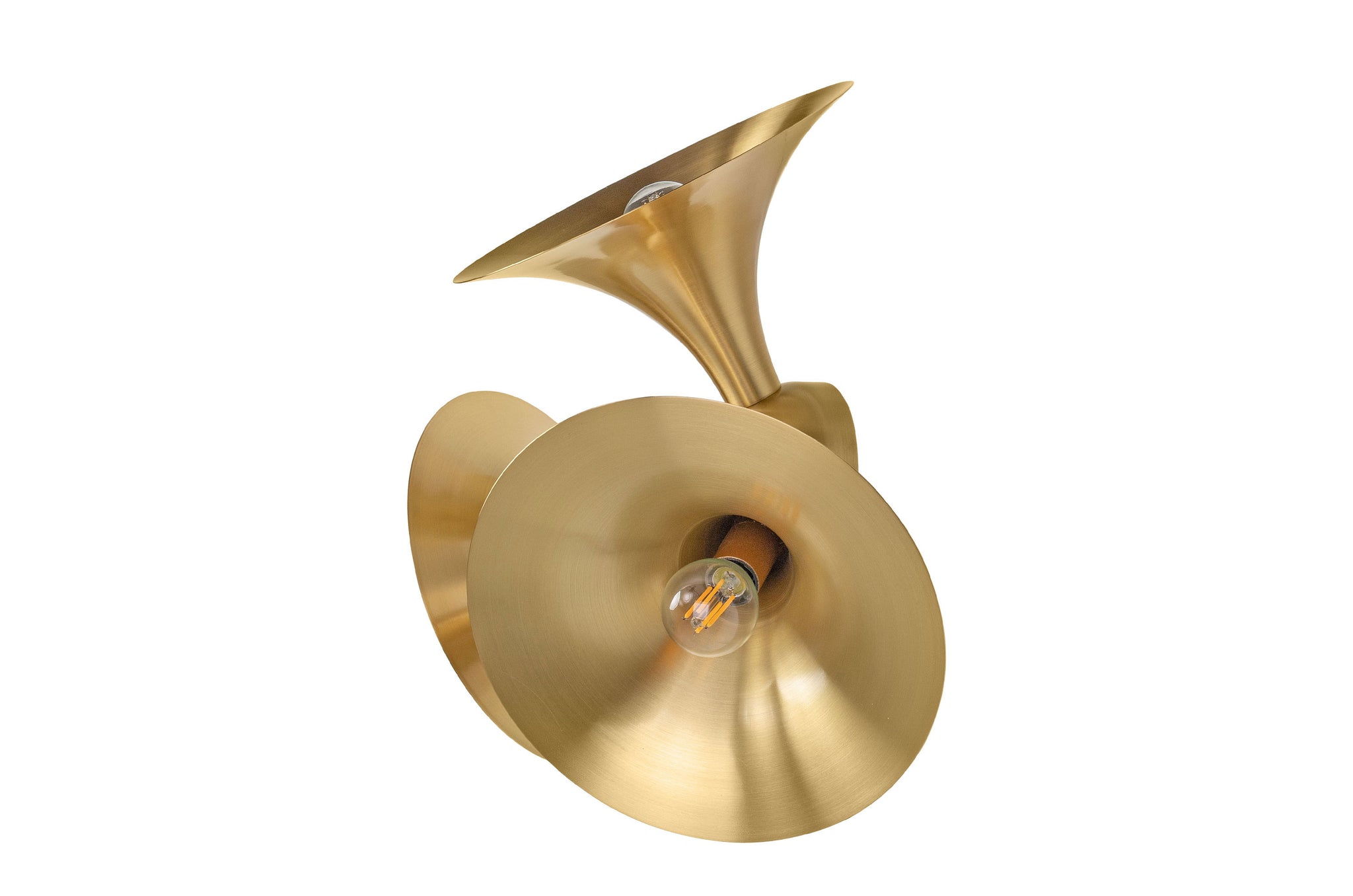 Design wandlamp Jazz van Versmissen, uitgevoerd in warm geborsteld messing