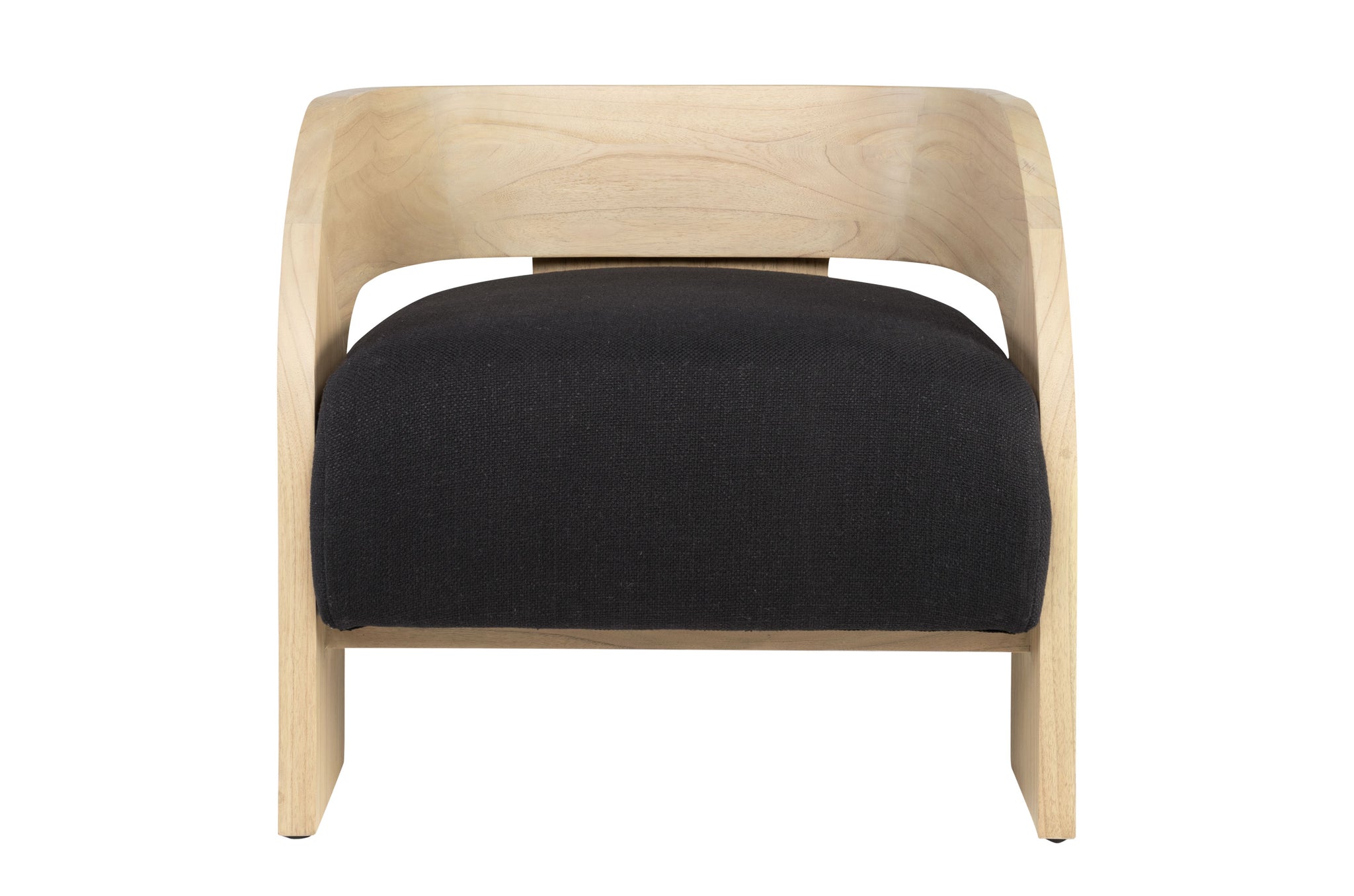 Moderne loungestoel met zwarte stoffering en gebogen houten armleuningen