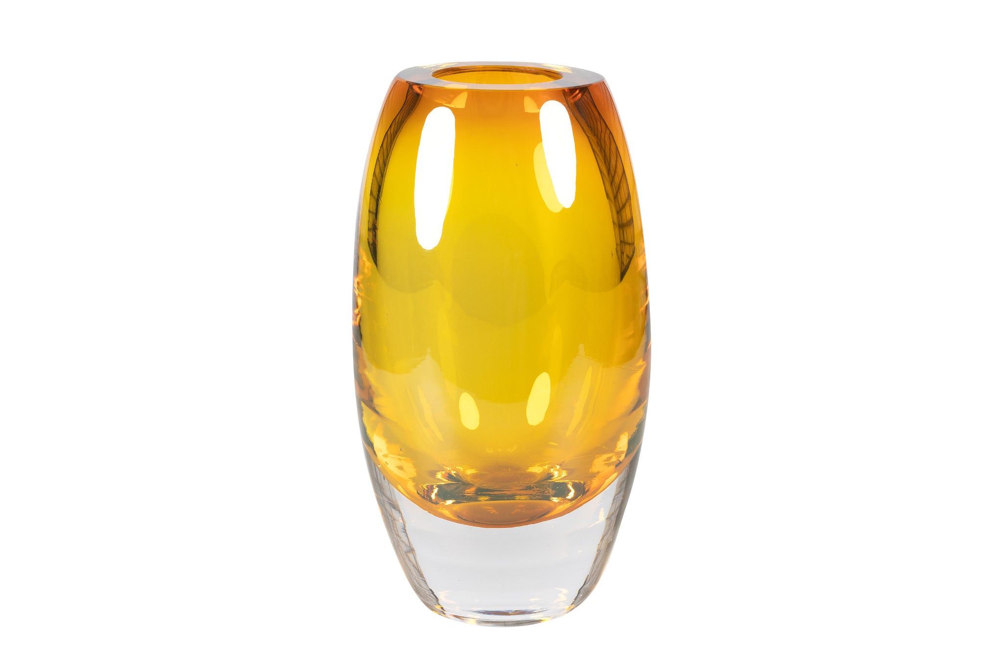 Amberkleurige Eco Crystal schaal met heldere onderzijde, mondgeblazen en uniek in vorm en dikte.