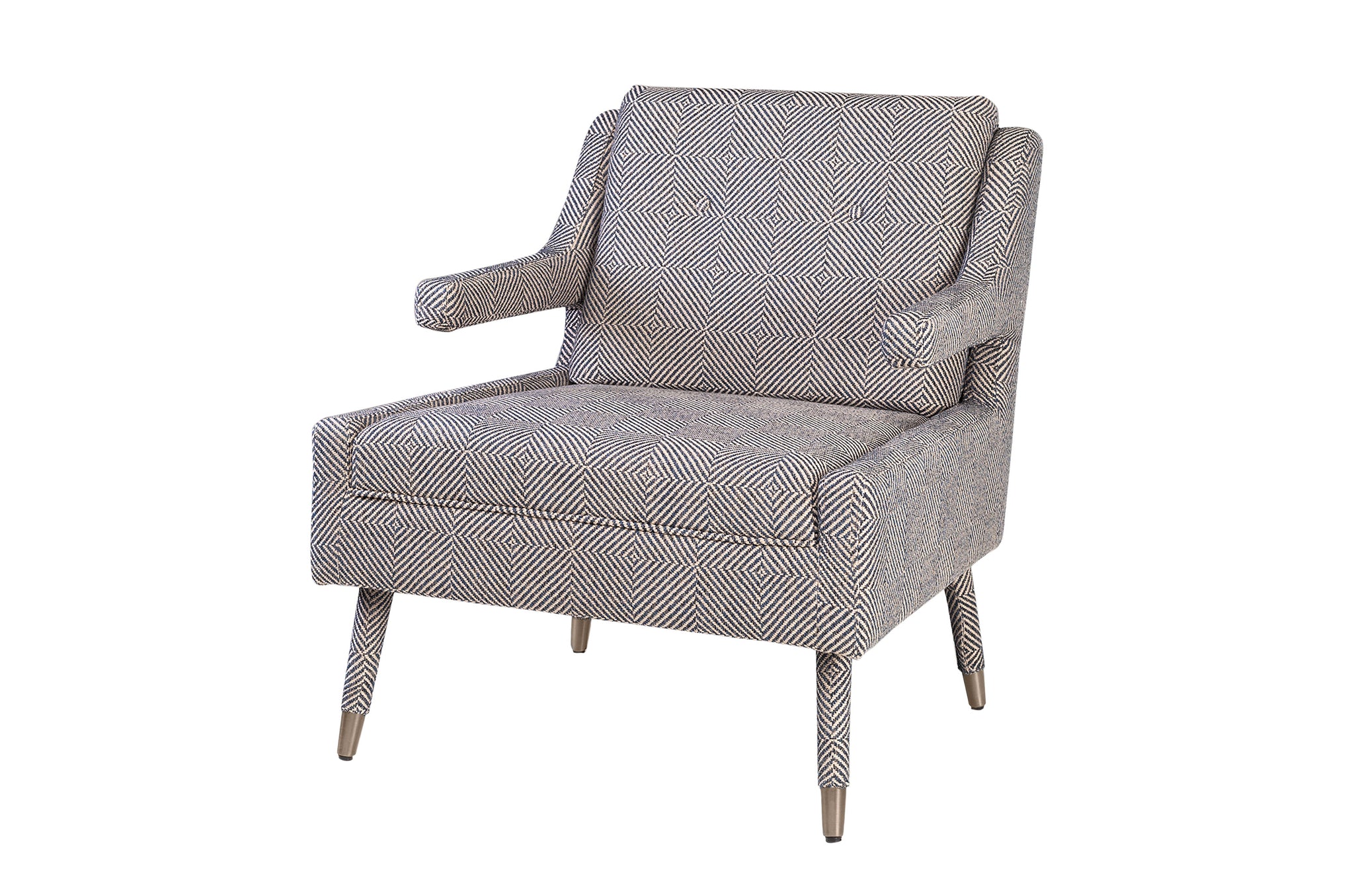 Design fauteuil met gestoffeerde poten en brushed bronze details