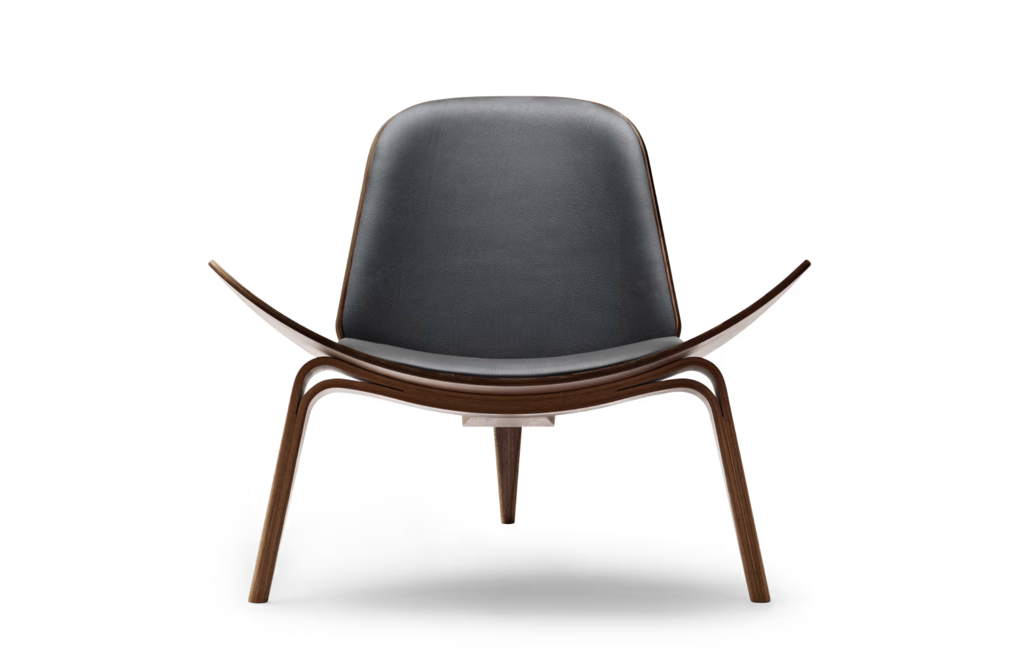 CH07 Shell fauteuil in geolied walnoot met leren bekleding Thor 301