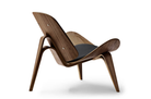 Iconische Shell fauteuil van Hans J. Wegner met leren zitting
