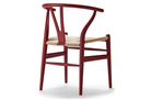 Iconische Deense designstoel CH24 in Soft Red Brown