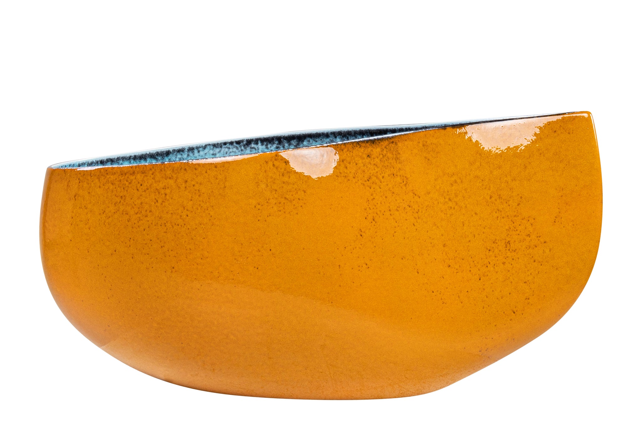 Glanzende design schaal in warm amber met contrasterende teal binnenzijde.