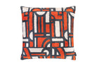 Decoratief kussen met grafisch Art Deco-patroon in warme tinten.