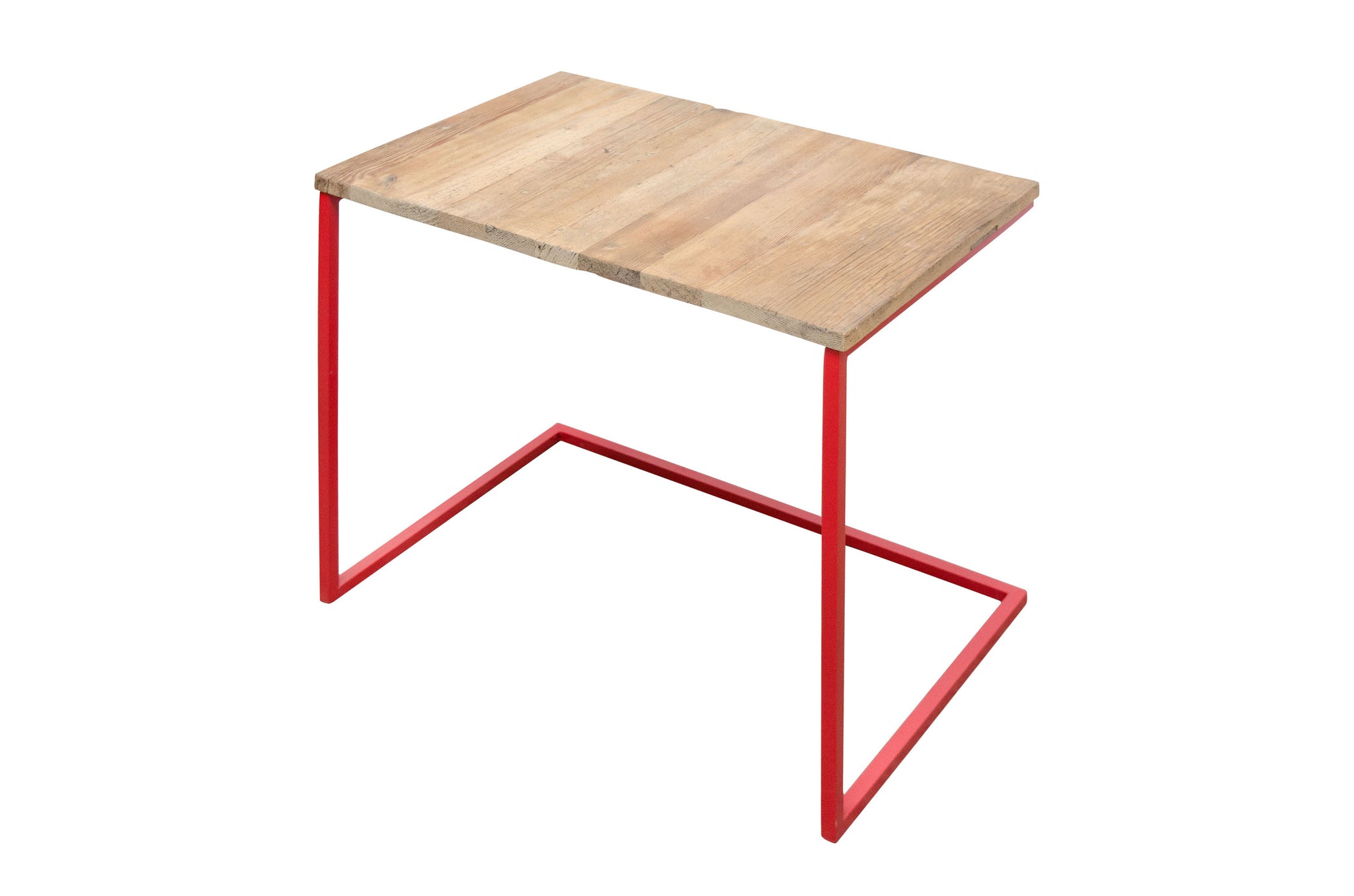 Slanke sofa tafel met rood gepoedercoat staal en onbewerkt houten blad.