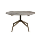 Grijs travertijn salontafel met strak blad en moderne uitstraling.