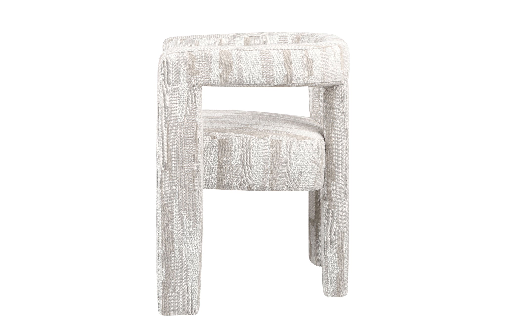 Zandkleurige Madison eetkamerstoel – gestoffeerde designstoel met gebogen rug en brede zitting