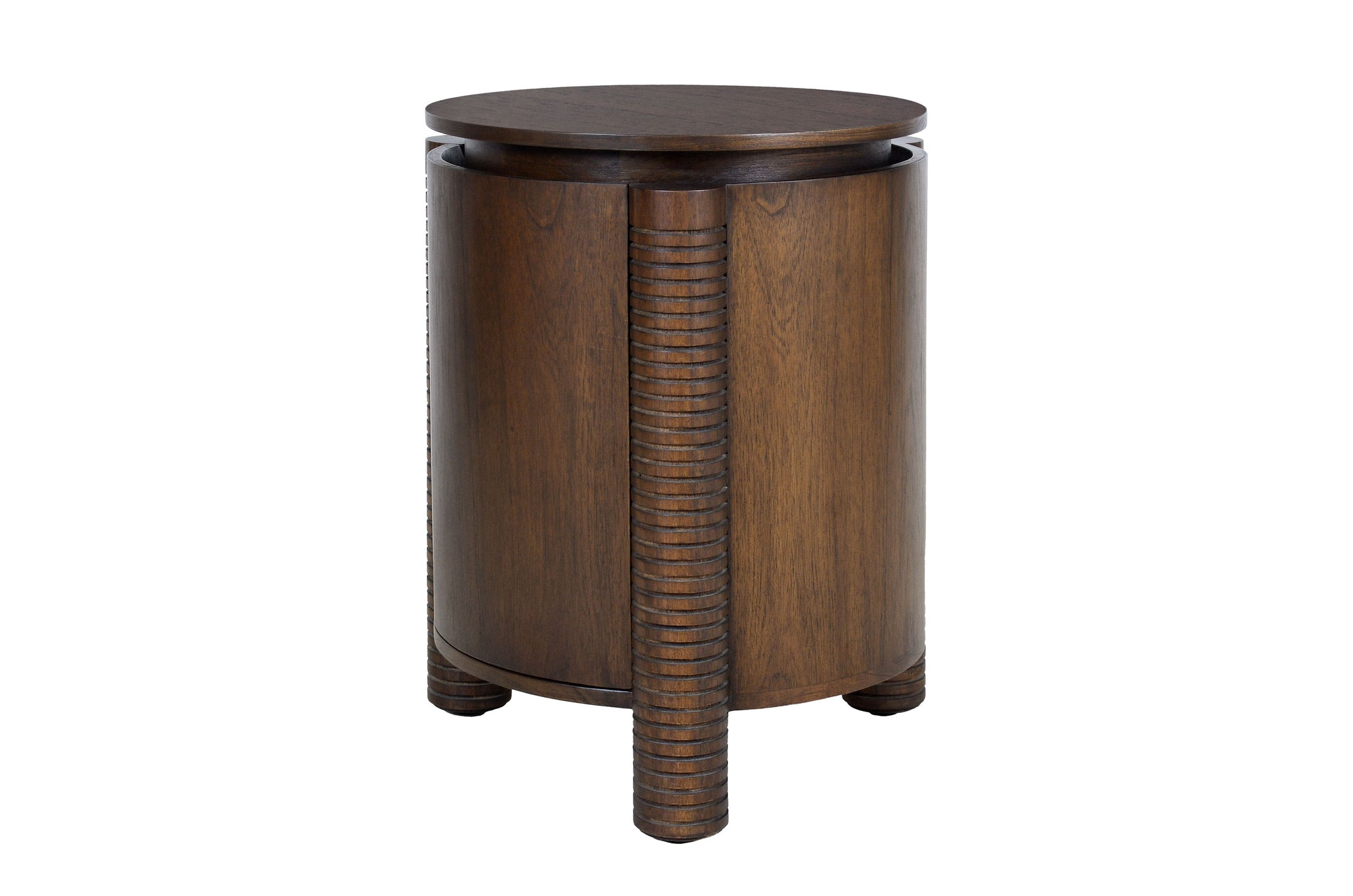 Ronde bijzettafel van mindihout met geribbelde poten