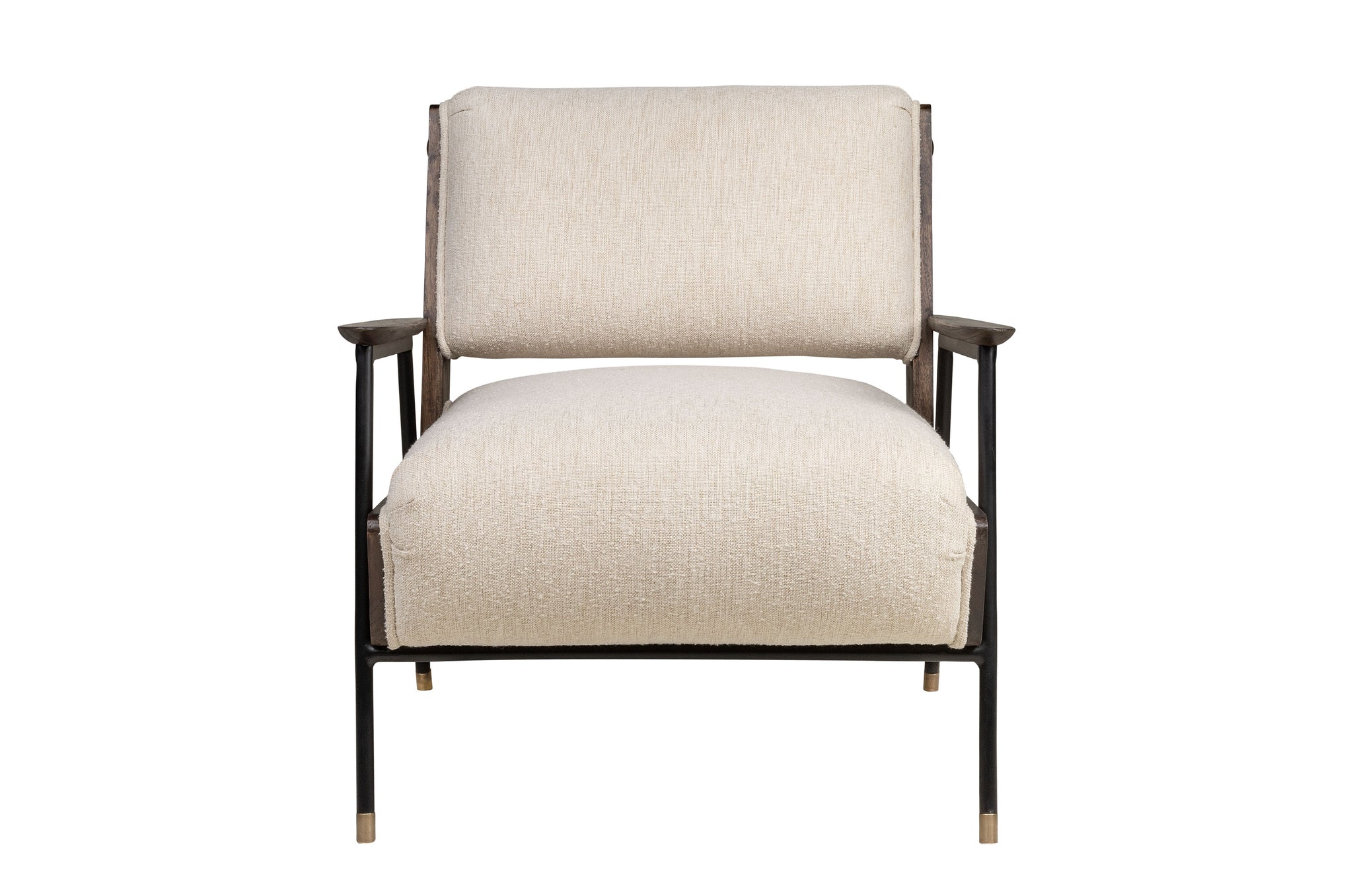Fauteuil Oyo met Roasted Coffee houten frame, zwart metalen onderstel en Sesam bekleding